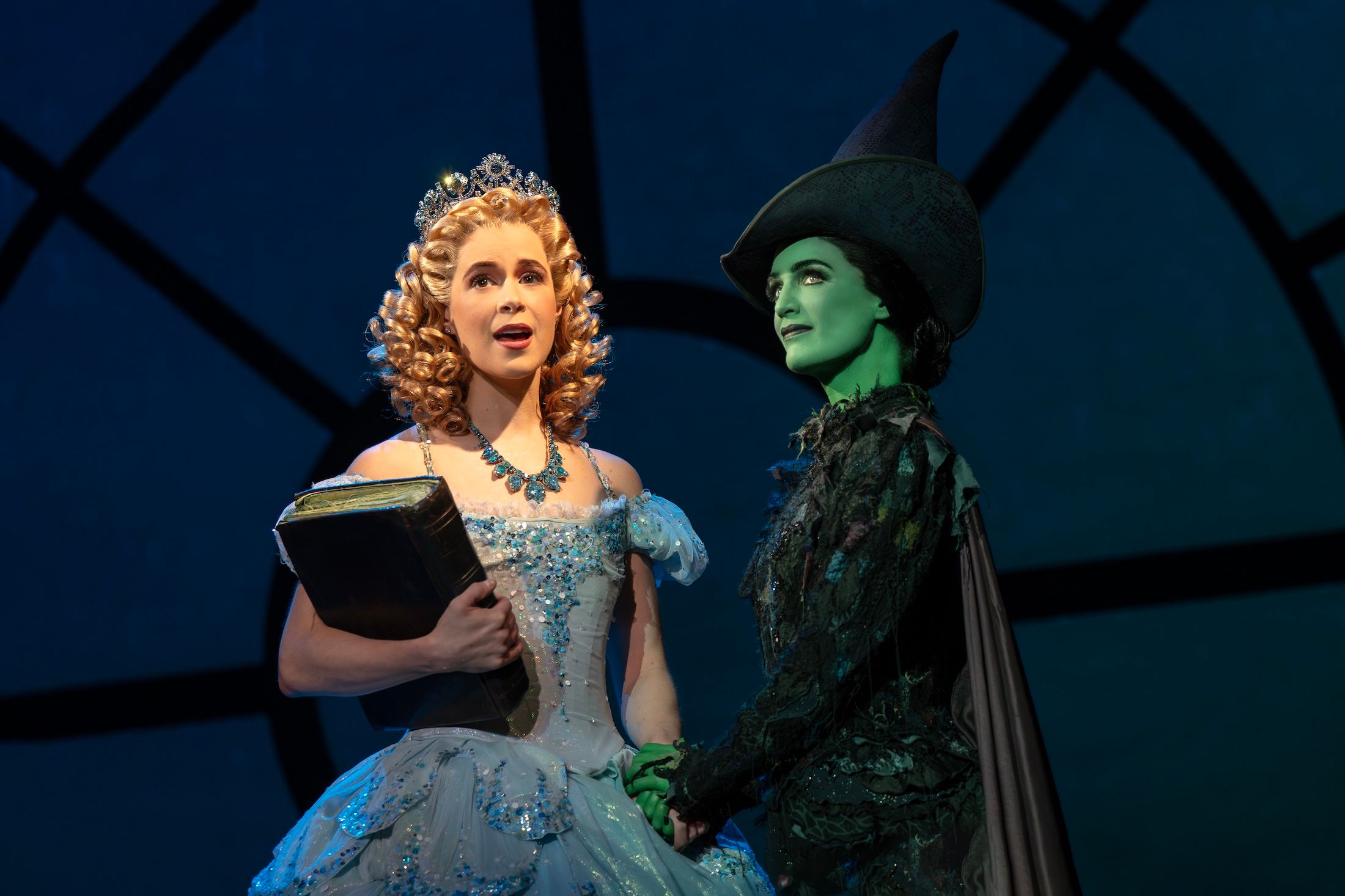 Why See Wicked Musical San Diego? (Amazing Performances You Cant Miss)
